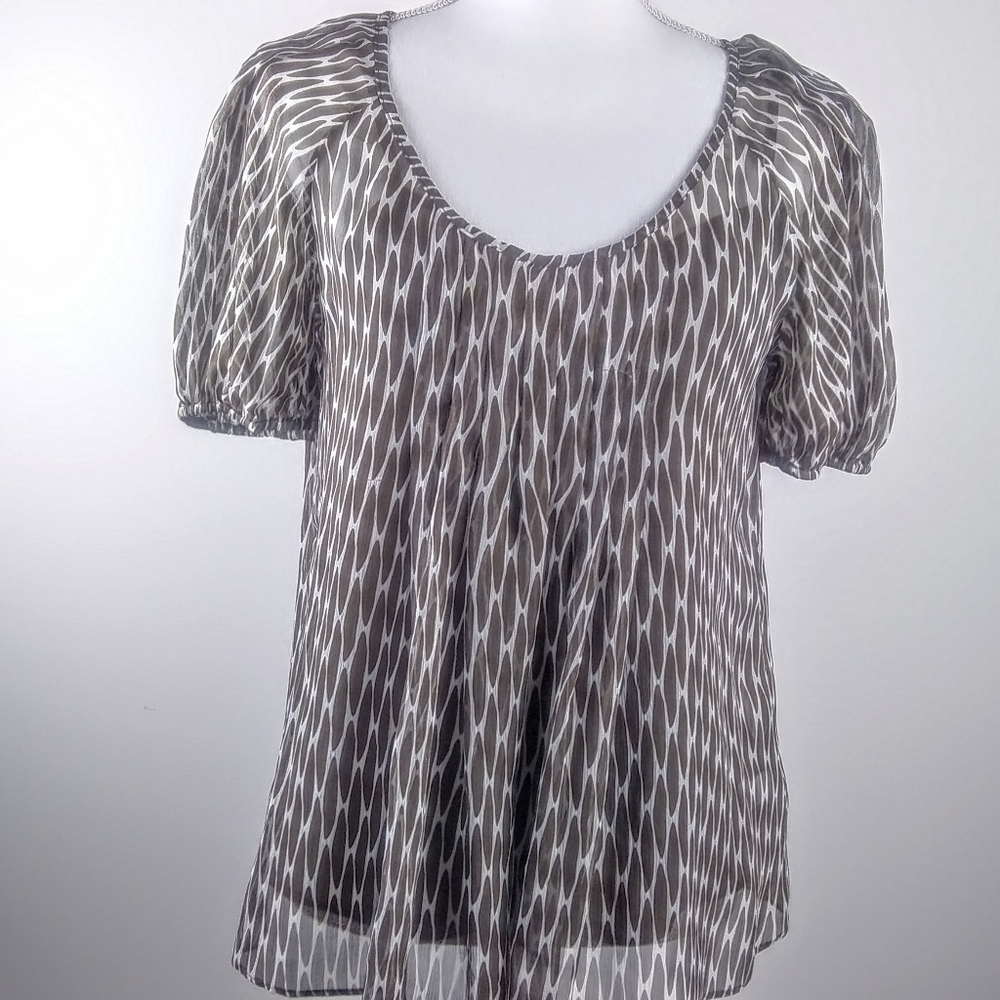 Banana Republic brown/white print top /sz 8